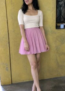 Chic Pleated Pink Mini Skirt