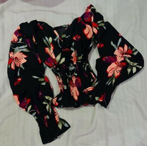 Chic Floral Print Long Sleeve Top