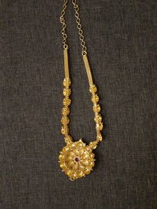 Necklace with pendant