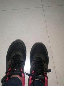 Sports Shoes For Women's/Girls