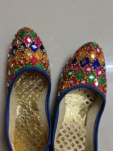 Size Mentioned Is 10 On Footwear Plz Check
