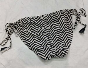 ❤️‍🔥 Chevron Print Bikini Bottom