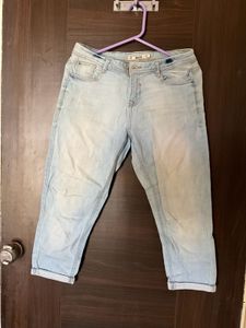 Denim New Light Blue Capri Jeans