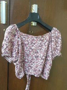 Floral Print Puff Sleeve Crop Top