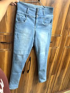 High Waisted Light Wash Jeans