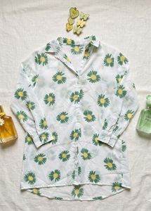 Daisy Print Button Down Tunic Top
