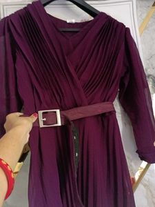 Elegant Pleated V-Neck Dress