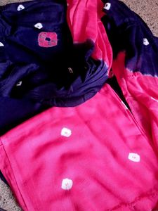 Vibrant Pink &amp; Navy Bandhani suit