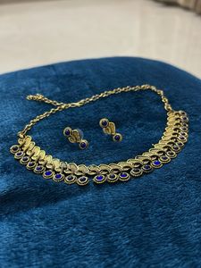 Necklace & Earring Set