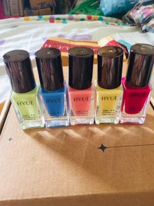 Set of 5 HYUE Gel FX Nail Polishes😍