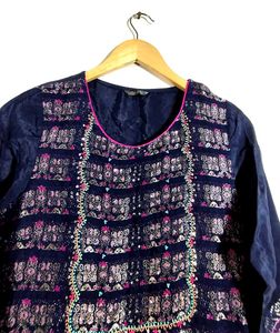 Navy Blue Floral Print Kurta (Women's)