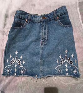 Women Skirts