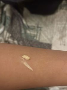 Mamaearth Vitamin C Glow Serum Foundation
