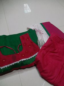 Green Chudithar Stiched With Pant And Dupatta