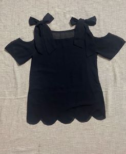 Chic Black Cold Shoulder Top with Bow Accents