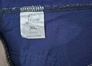 J-Friends Navy Blue Cropped Capri Pants