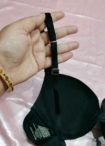 Elegant black Push-Up Bra