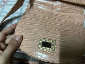 Max pink  crossbody bag