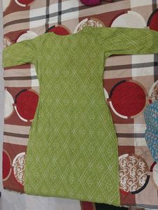 Libas Green Bandhani Style Kurta – Women