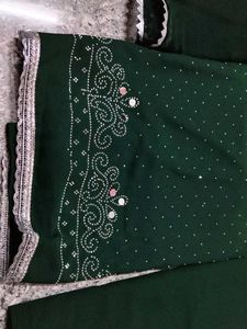 Elegant Emerald Green Kurta Set