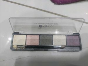 VKBILORY Eyeshadow Palette