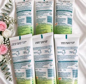 Himalaya Purifying Neem Face pack 5 and 1 scrub (S