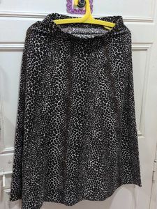 Leopard Print Long Sleeve Top