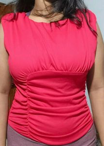 Ruched Deep back top