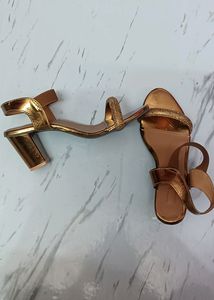 Sandles Size 7 For Women Copper Colour
