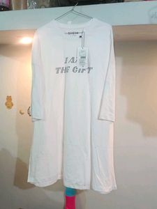 SHEIN White Graphic Print T-Shirt Dress