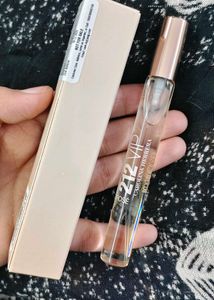 Carolina Herrera 212 VIP Rose Perfume