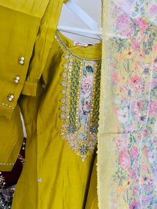 Party Wear Kurta Set With Inner Lining