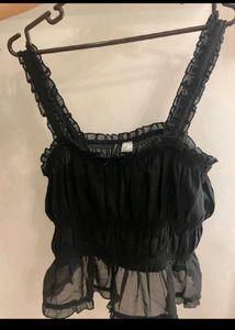 Chic black  Ruffle  Crop Top