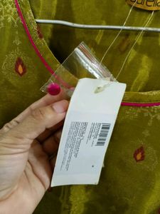 Aurelia Olive Green Kurta