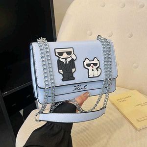 SLING BAG