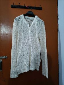 White Lace Top 🤍