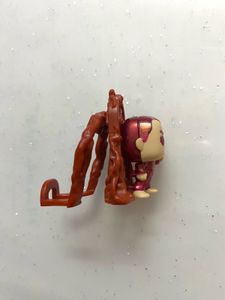 Stranger things Eleven l Kinder joy toy