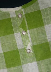 Green &amp; White Checkered Kurta