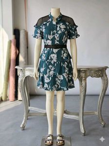 Chic Floral Tiered Dress with Mesh Detail