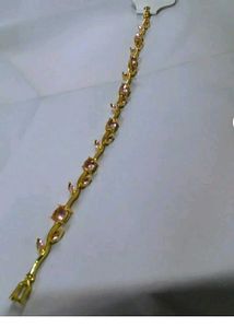 Elegant Floral Bracelet with Pink Stones