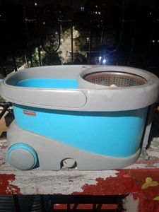 Spin Mop Bucket System 2 times use only like new b