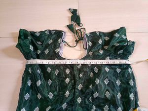 Green Velvet Blouse with Diamond Pattern