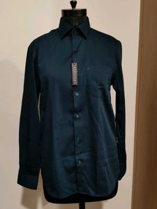 Men's Dress Shirt - Stylish & Versatile