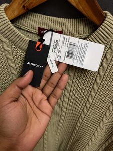 Altheory Premium Cable Knit  Sweater