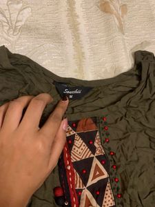 Buy 3 clothes at the price of one