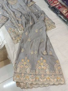 Pakistani style Grey Embroidered Kurta Set