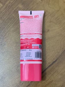 Aqualogica Radiance Fluid Sunscreen spf50