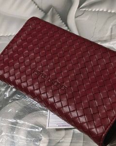 Estee lauder Woven Chain Sling Bag ❤️😍