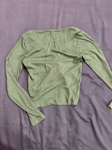 Ruched V-Neck Ribbed Long Sleeve Top