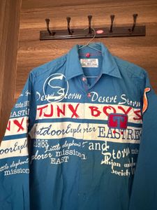 Blue Graphic Print Button-Up Shirt